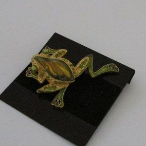 Frog Pin, Brooch  1 1/2" Costume Jewelry